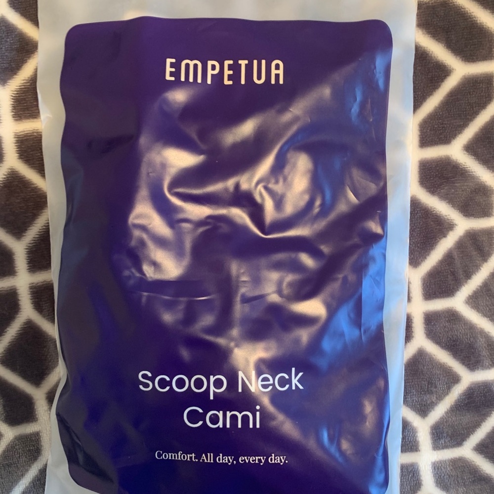NWT Shapermint Tanktop - Picture 2 of 3